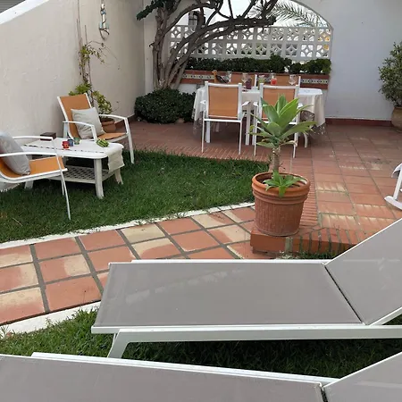 Holiday home Lourdes House *